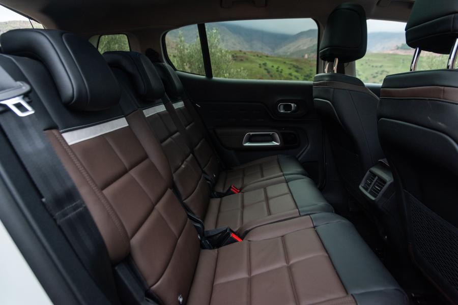 Интерьер Citroen C5 Aircross 2018 года  (WW) (фото 50 из 50)